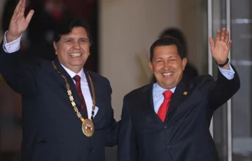 Alan García responde a Hugo Chávez